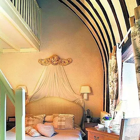 Hotel Chateau Colbert Maulevrier