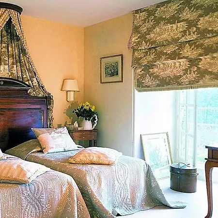Chateau Colbert Hotel