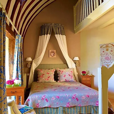 Hotel Chateau Colbert Maulevrier