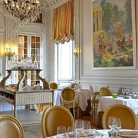Chateau Colbert 3* Maulevrier