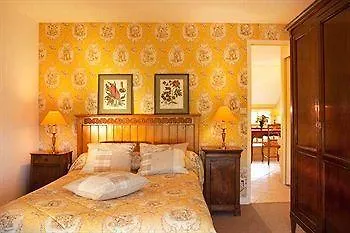 Chateau Colbert Hotel