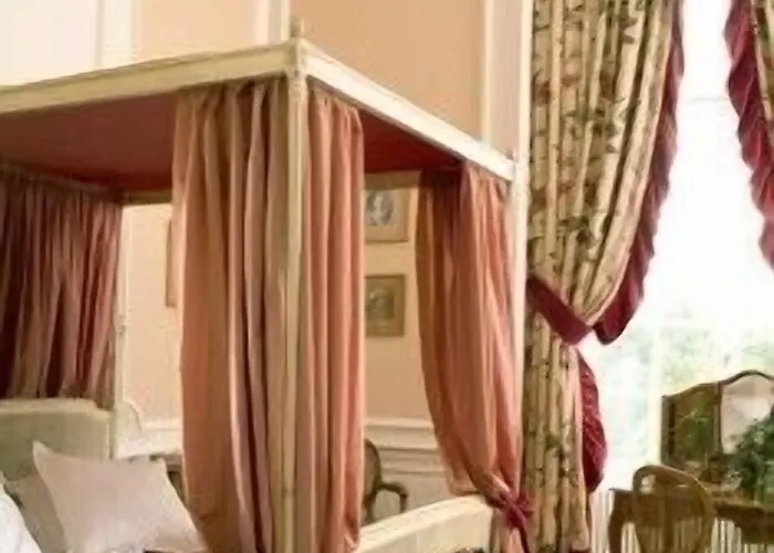 Chateau Colbert מלון Maulévrier