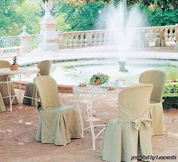 Chateau Colbert Szálloda Maulévrier